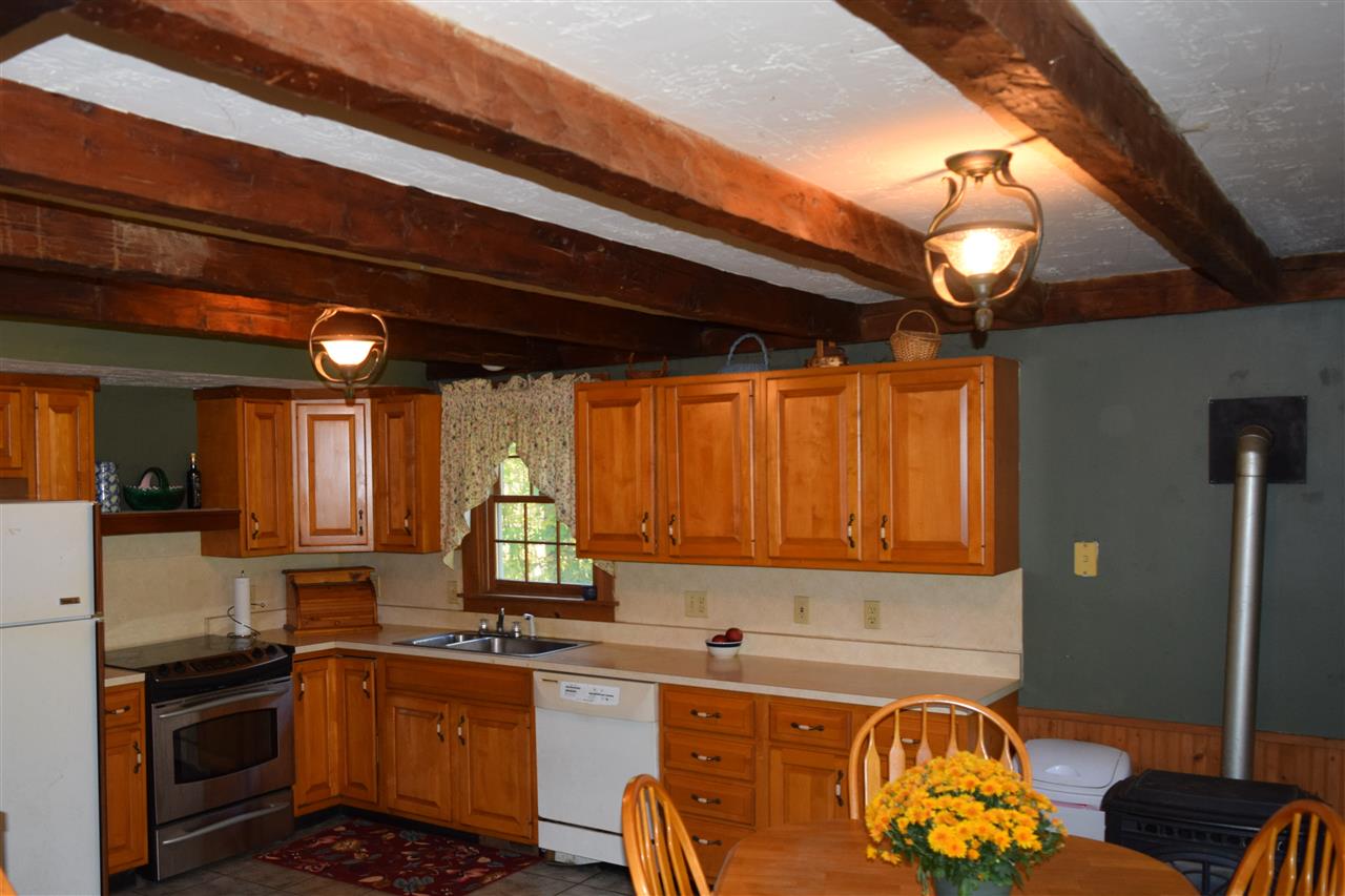 8 Lewis Piper Road Holderness, NH 03245 - Photo 6 of 32