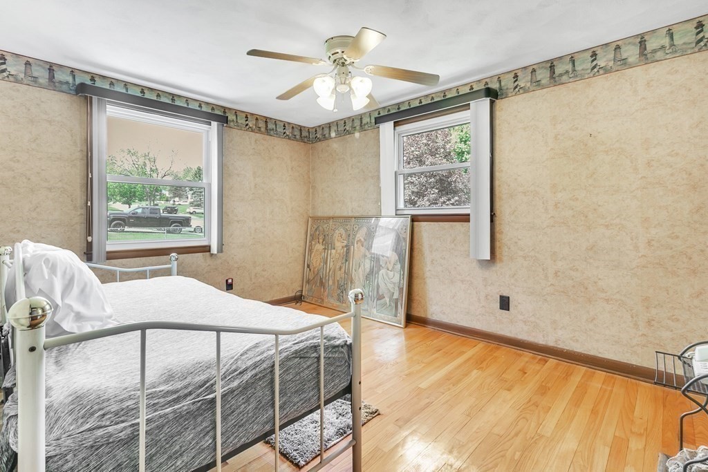 52 Hanson Drive Springfield, MA 01128 - Photo 19 of 39 Gallery Image 19