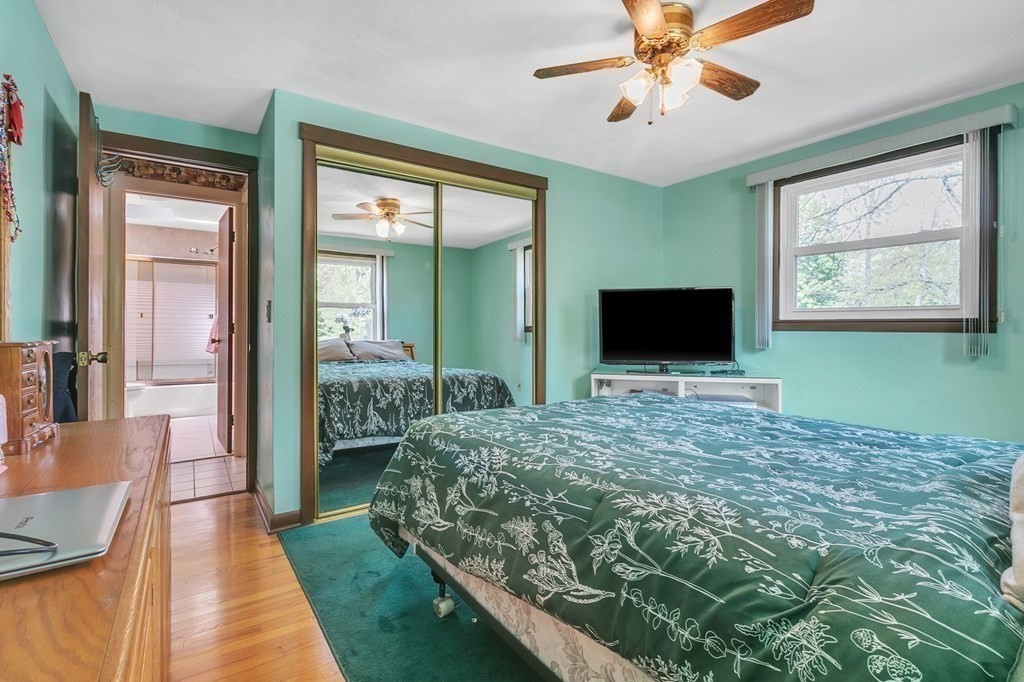 52 Hanson Drive Springfield, MA 01128 - Photo 26 of 39 Gallery Image 26