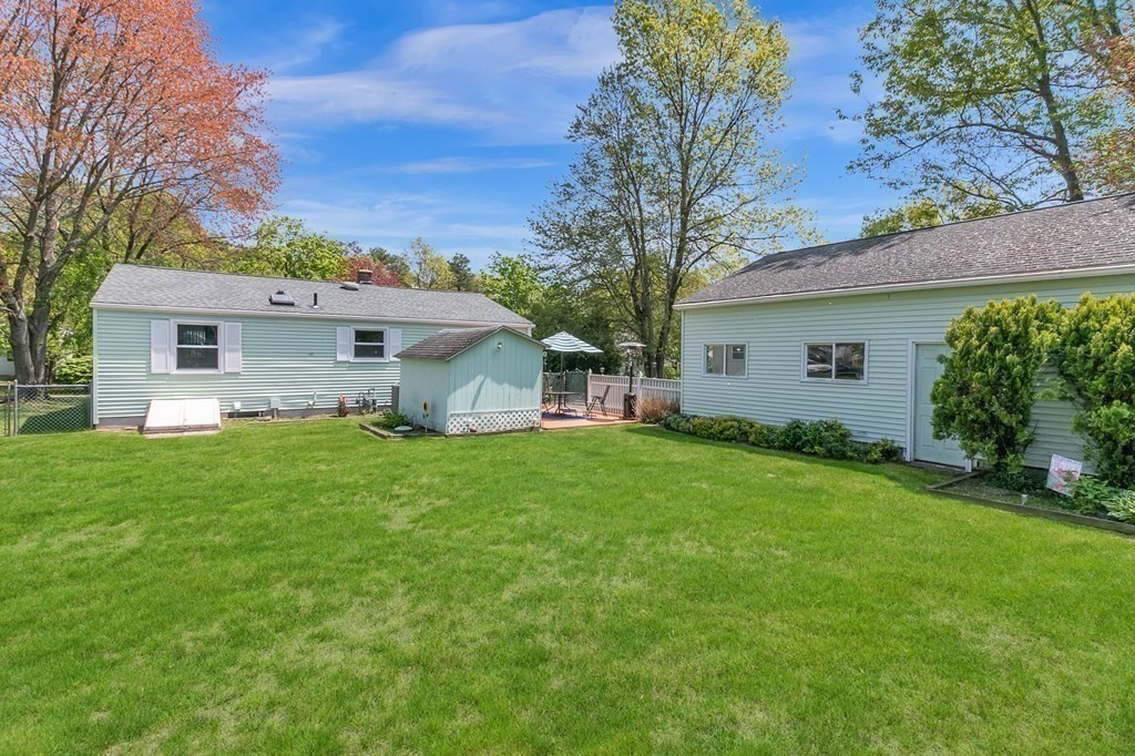 52 Hanson Drive Springfield, MA 01128 - Photo 37 of 39 Gallery Image 37