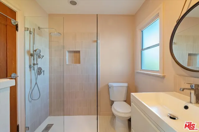 $799,000 | 554 Neva Place, Los Angeles, CA 90042