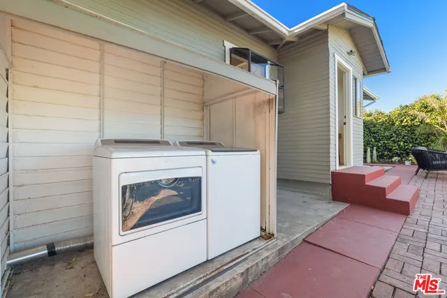 $799,000 | 554 Neva Place, Los Angeles, CA 90042