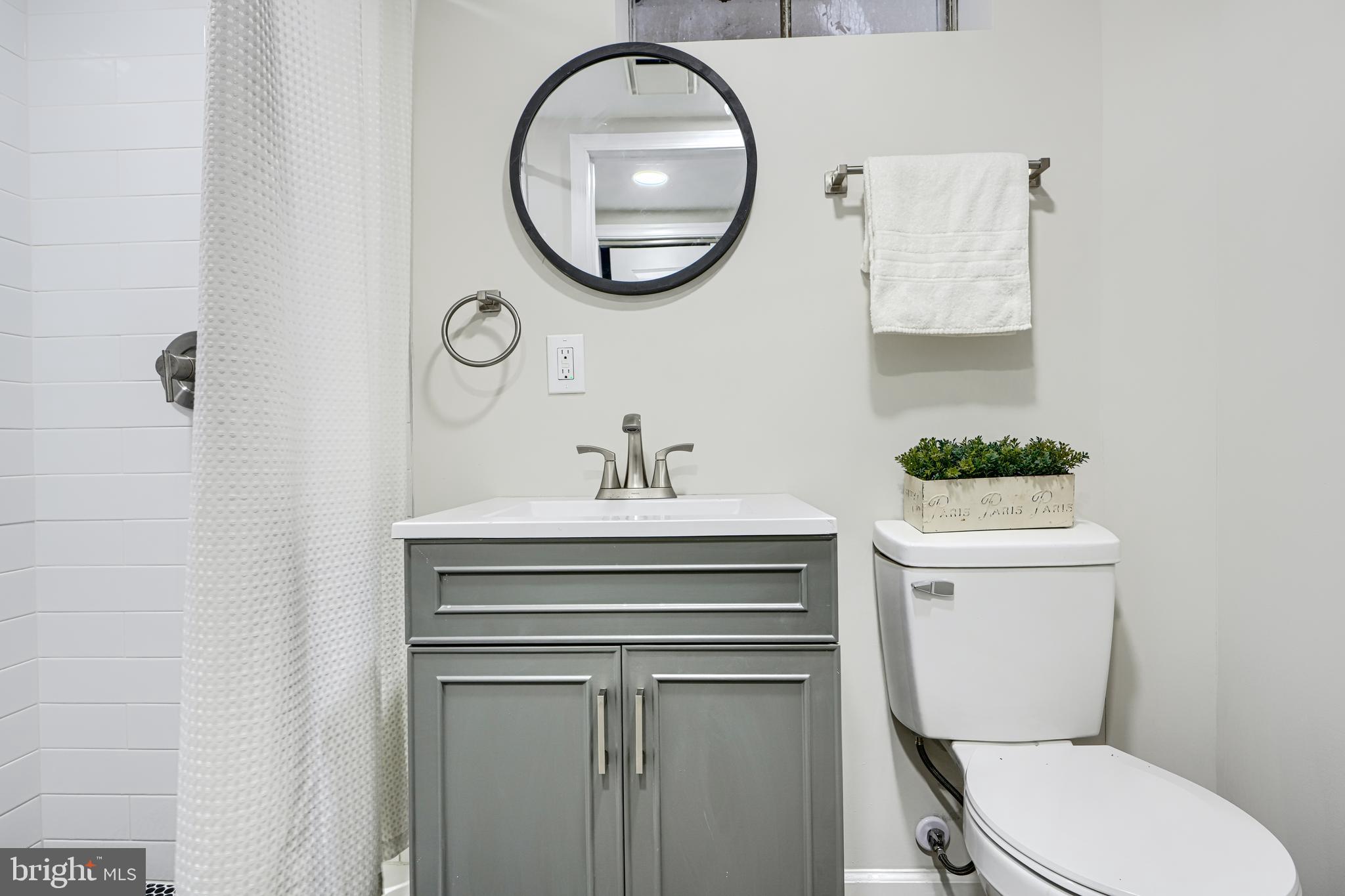 9517 Holiday Manor Road Baltimore, MD 21236 - Photo 38 of 47 Gallery Image 38