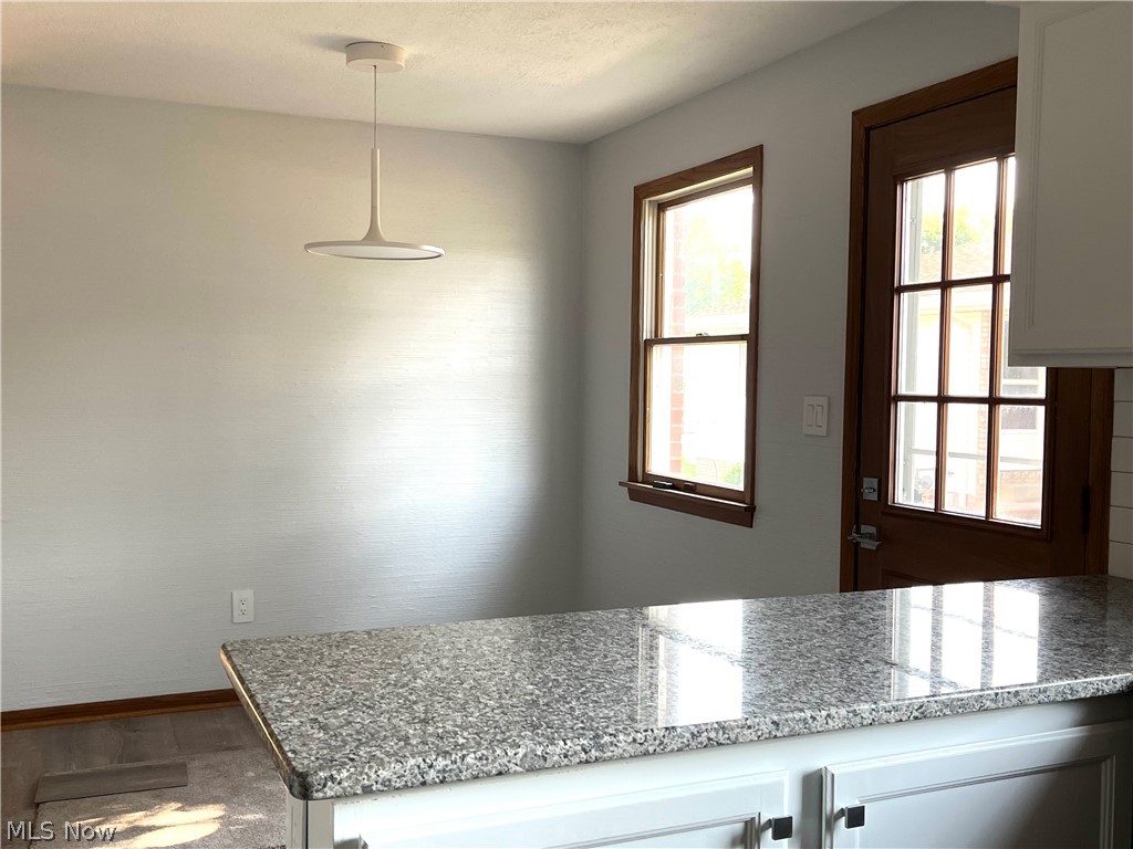 710 Springfield Road, Unit B Columbiana, OH 44408 - Photo 12 of 31 Gallery Image 12