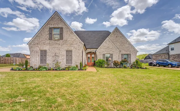 $480,000 | 385 Marrietta Drive, Oakland, TN 38060