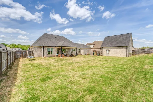 $480,000 | 385 Marrietta Drive, Oakland, TN 38060
