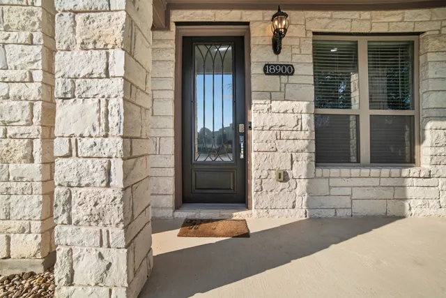 $225,000 | 18900 Nicklaus Drive, Lago Vista, TX 78645