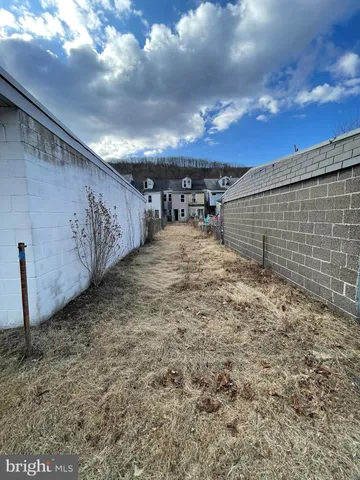 $30,000 | 322 West Main Street, Girardville, PA 17935