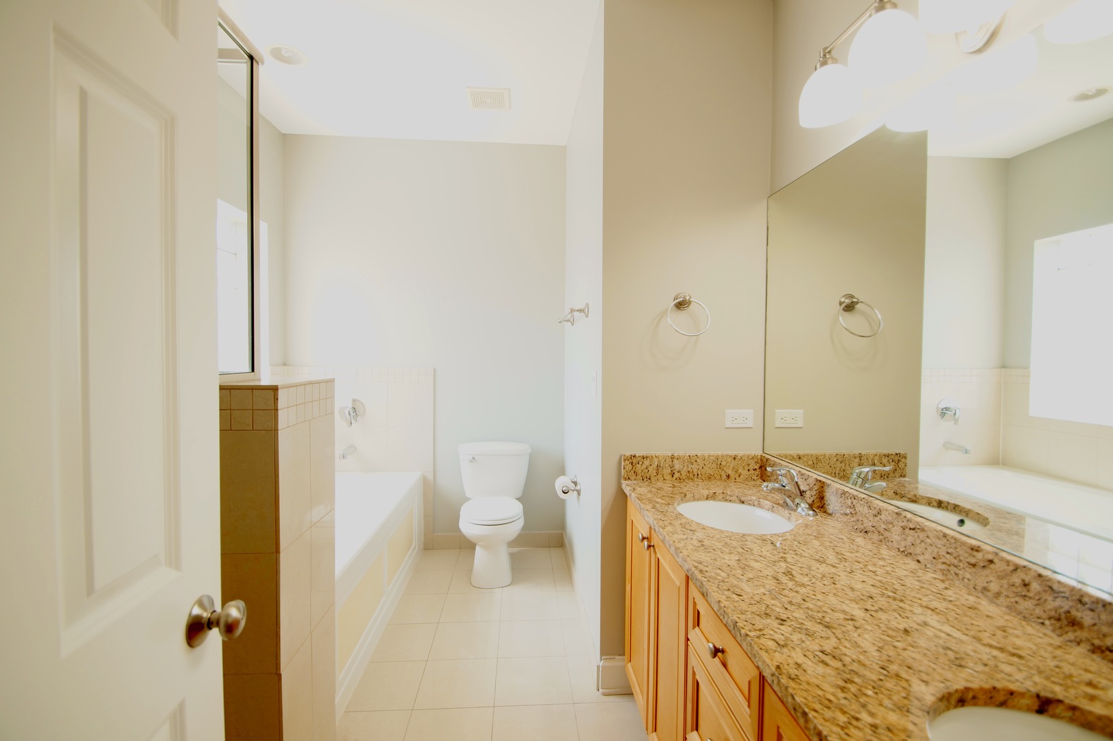 3213 South Wells Street, Unit 3 Chicago, IL 60616 - Photo 24 of 34