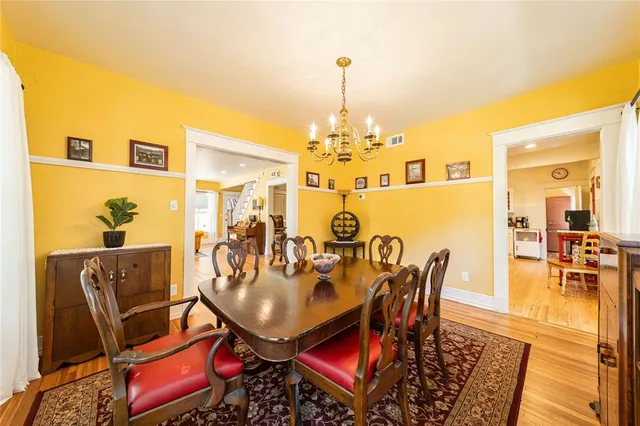 $4,600 | 215 South Montclair Avenue, Dallas, TX 75208