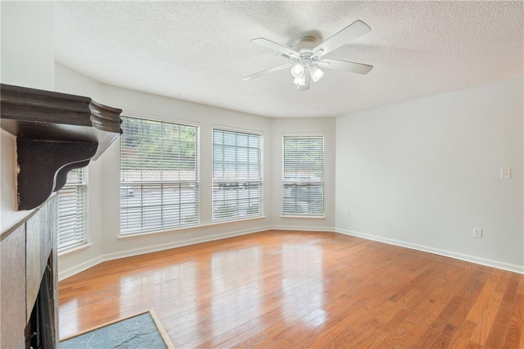 606 Cypress Pointe Street Alpharetta, GA 30022 - Photo 11 of 30