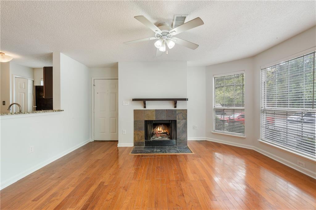 606 Cypress Pointe Street Alpharetta, GA 30022 - Photo 2 of 30