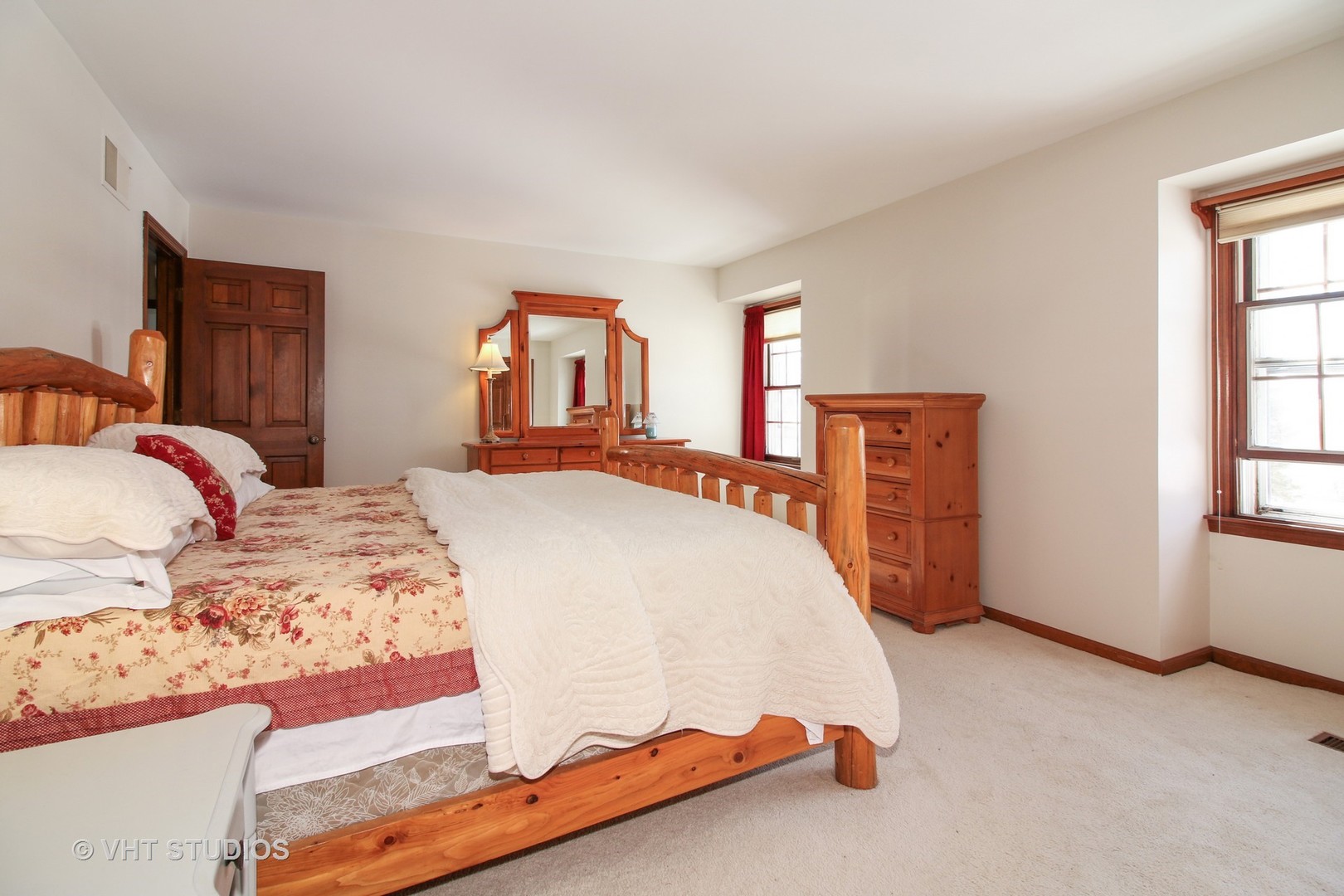 1304 Berwyn Street Spring Grove, IL 60081 - Photo 9 of 12 Gallery Image 9