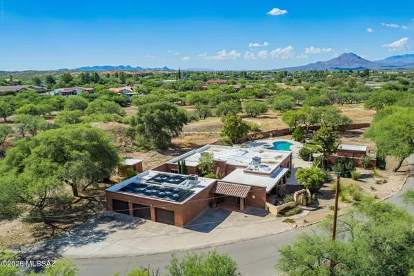 $549,900 | 1672 West Camino Campestre, Nogales, AZ 85621