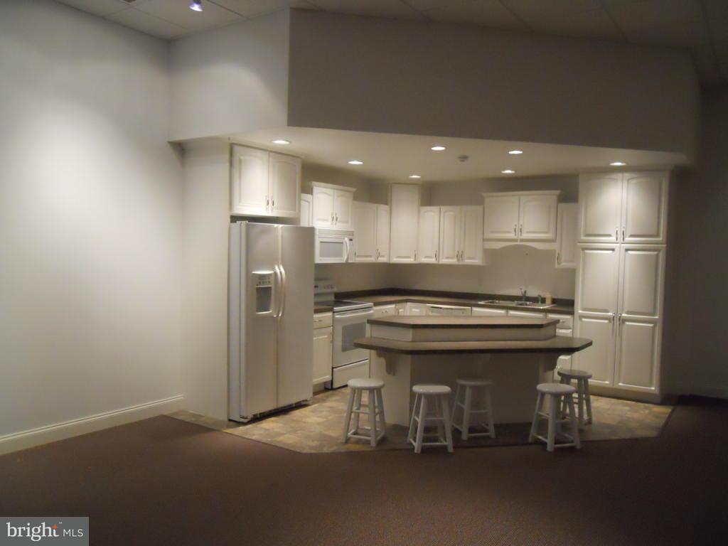 402 West Sun Hill Road Manheim, PA 17545 - Photo 13 of 15 Gallery Image 13