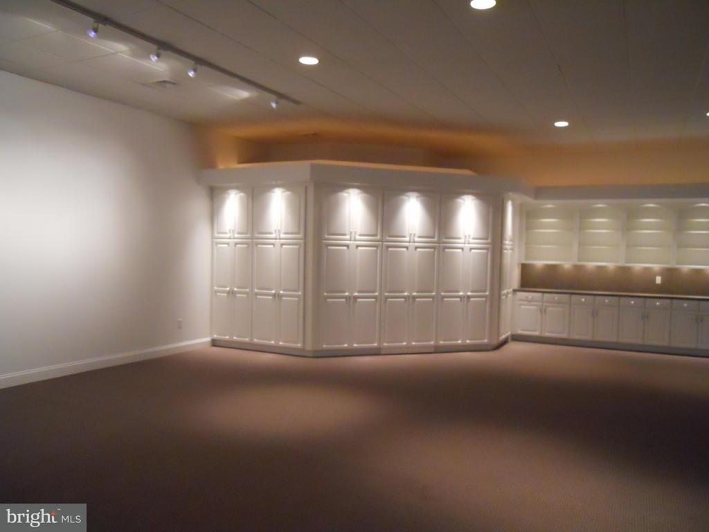402 West Sun Hill Road Manheim, PA 17545 - Photo 14 of 15 Gallery Image 14
