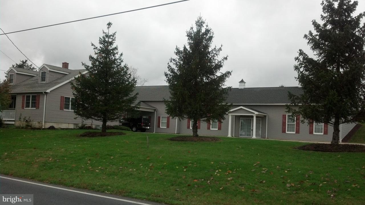 402 West Sun Hill Road Manheim, PA 17545 - Photo 5 of 15 Gallery Image 5