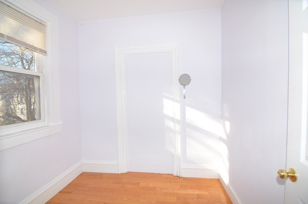 196 Holbrook Road Quincy, MA 02171 - Photo 3 of 17