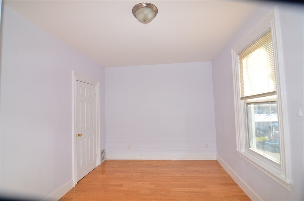 196 Holbrook Road Quincy, MA 02171 - Photo 6 of 17