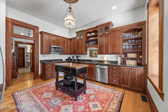 $1,949,999 | 505 East Scott Avenue, Knoxville, TN 37917