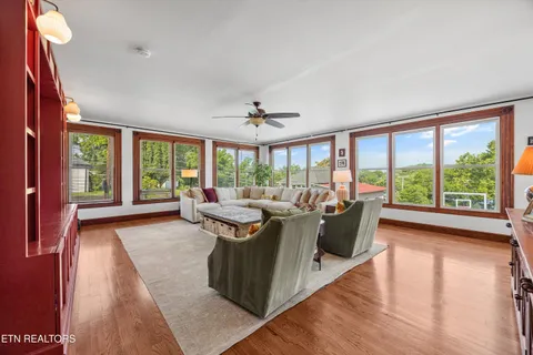 $1,949,999 | 505 East Scott Avenue, Knoxville, TN 37917