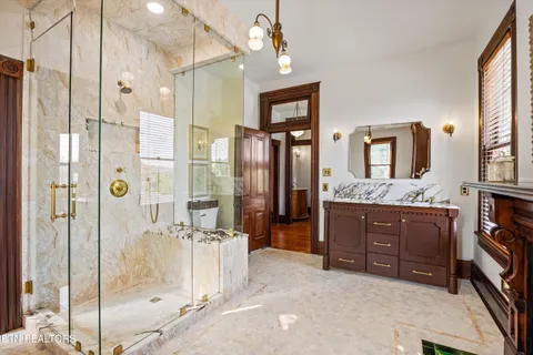 $1,949,999 | 505 East Scott Avenue, Knoxville, TN 37917