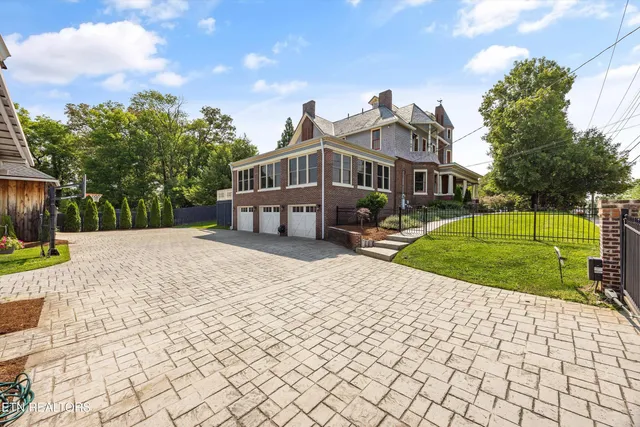 $1,949,999 | 505 East Scott Avenue, Knoxville, TN 37917