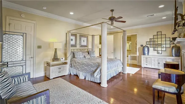 $980,000 | 2 Island Club Court, New Orleans, LA 70131