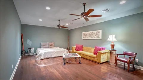 $1,100,000 | 2 Island Club Court, New Orleans, LA 70131