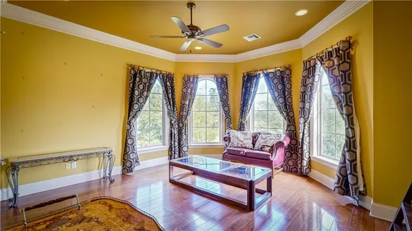 $980,000 | 2 Island Club Court, New Orleans, LA 70131