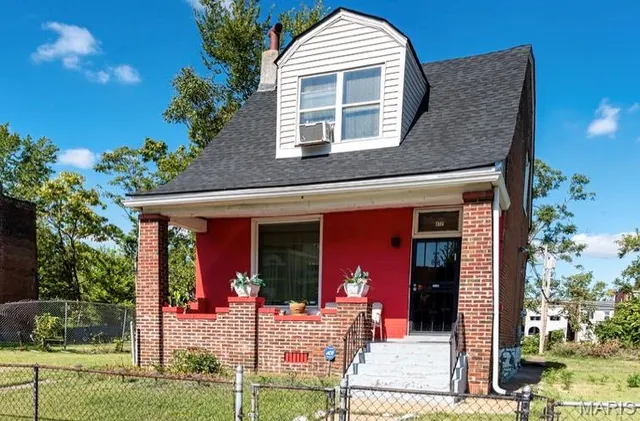 $200,000 | 4721 Northland Avenue, St. Louis, MO 63113