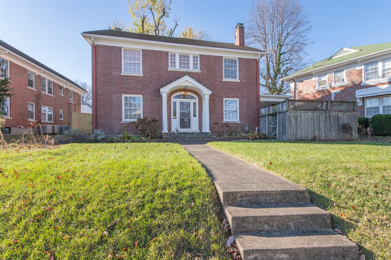 1404 Fontaine Road Lexington, KY 40502 - Photo 2 of 51 Photo 2