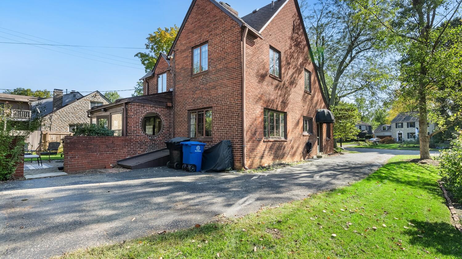 2460 Dover Road Columbus, OH 43209 - Photo 60 of 75 61. 2460 Dover Rd Columbus-61