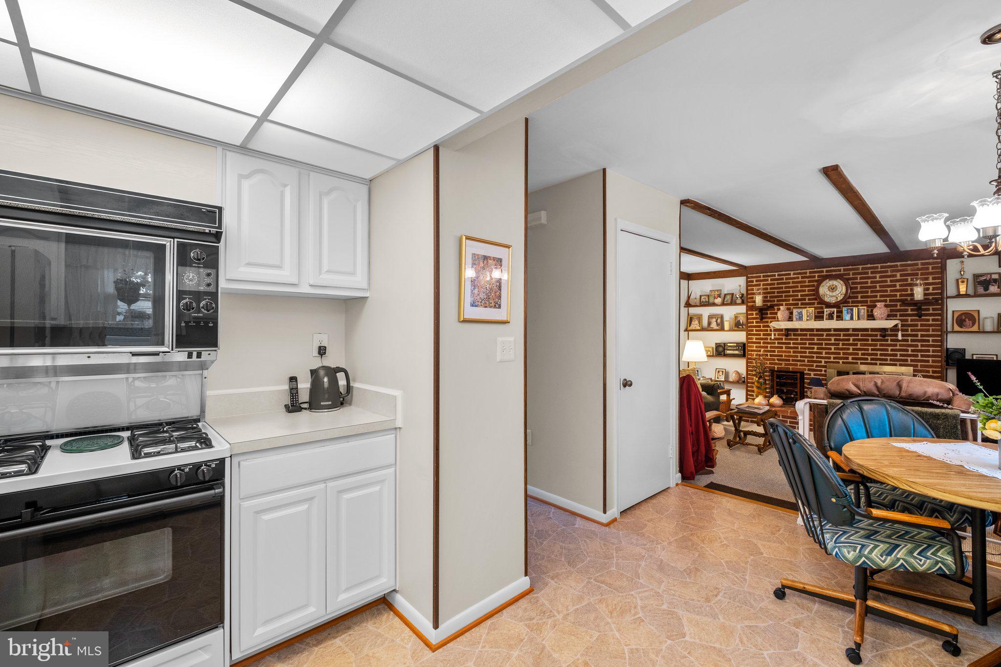 7002 Nightingale Court Lanham, MD 20706 - Photo 18 of 53