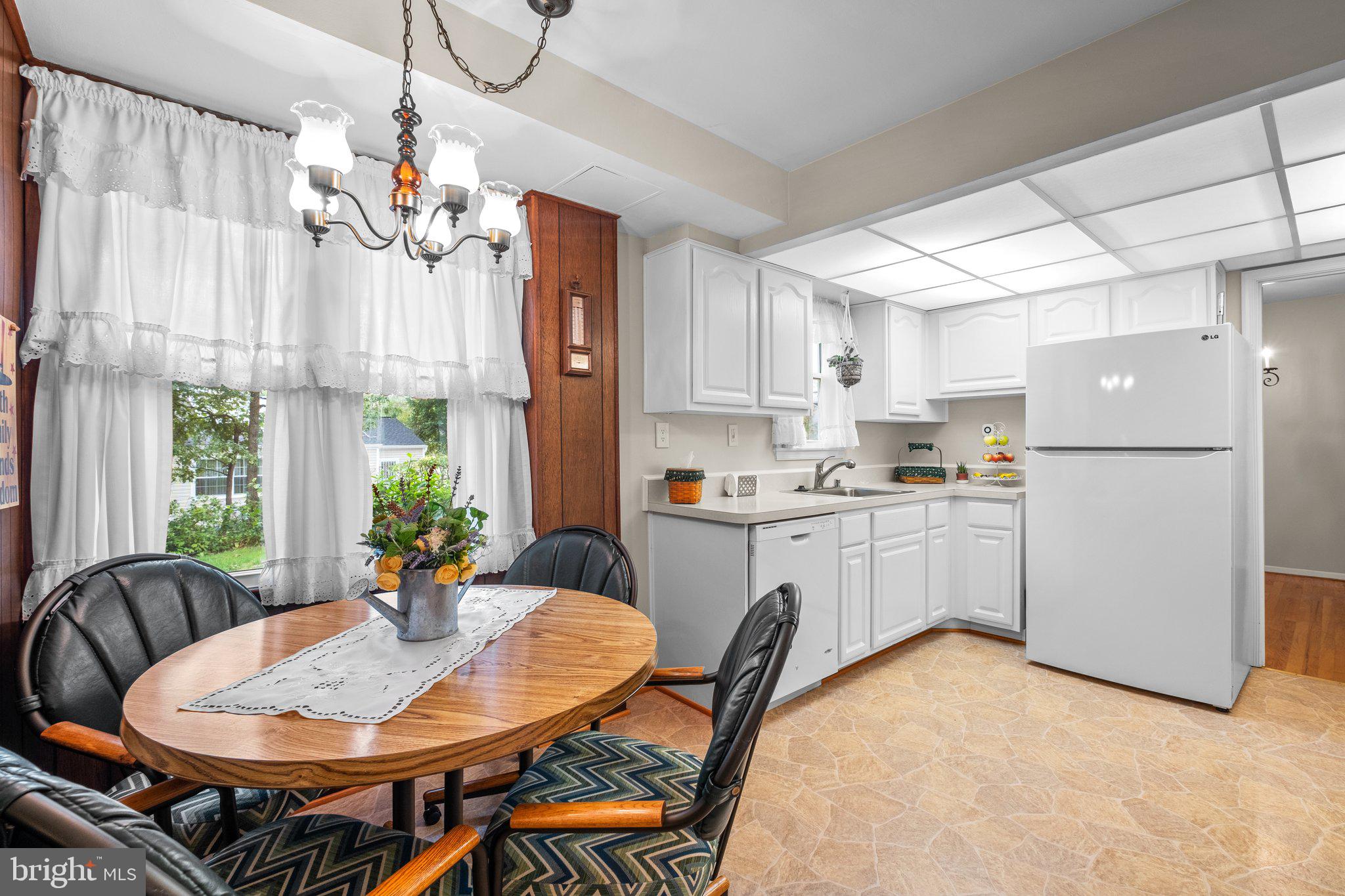 7002 Nightingale Court Lanham, MD 20706 - Photo 23 of 53