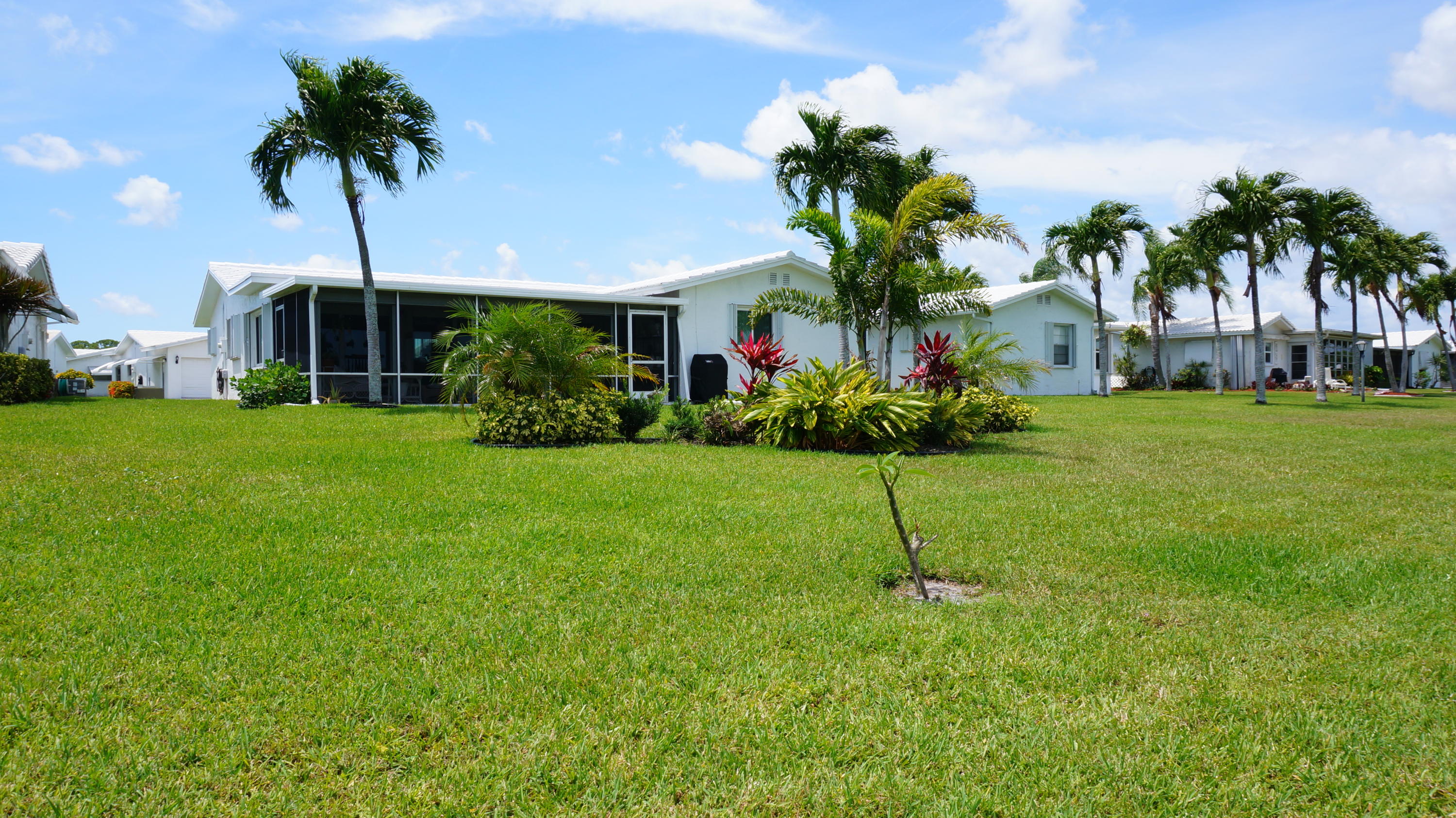 1903 Southwest Roma Way Boynton Beach, FL 33426 - Photo 8 of 8 Huge yard