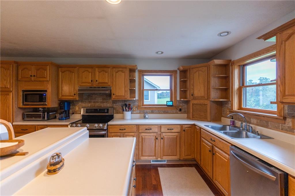 341 Countryview Road Slippery Rock, PA 16057 - Photo 14 of 45