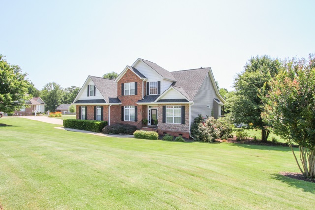 114 Prestwick Drive Anderson, SC 29621 - Photo 2 of 25