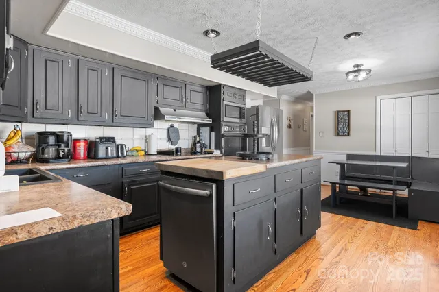 $375,000 | 2596 Sweetbriar Circle, Lenoir, NC 28645