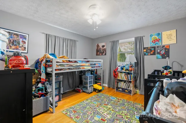 $375,000 | 2596 Sweetbriar Circle, Lenoir, NC 28645