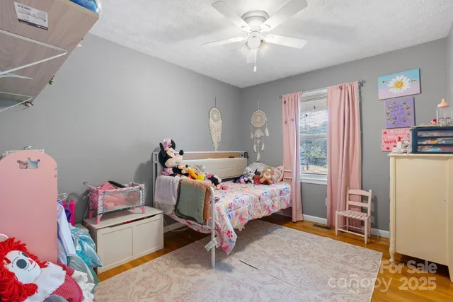 $375,000 | 2596 Sweetbriar Circle, Lenoir, NC 28645