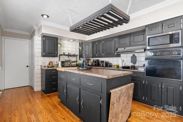 $375,000 | 2596 Sweetbriar Circle, Lenoir, NC 28645