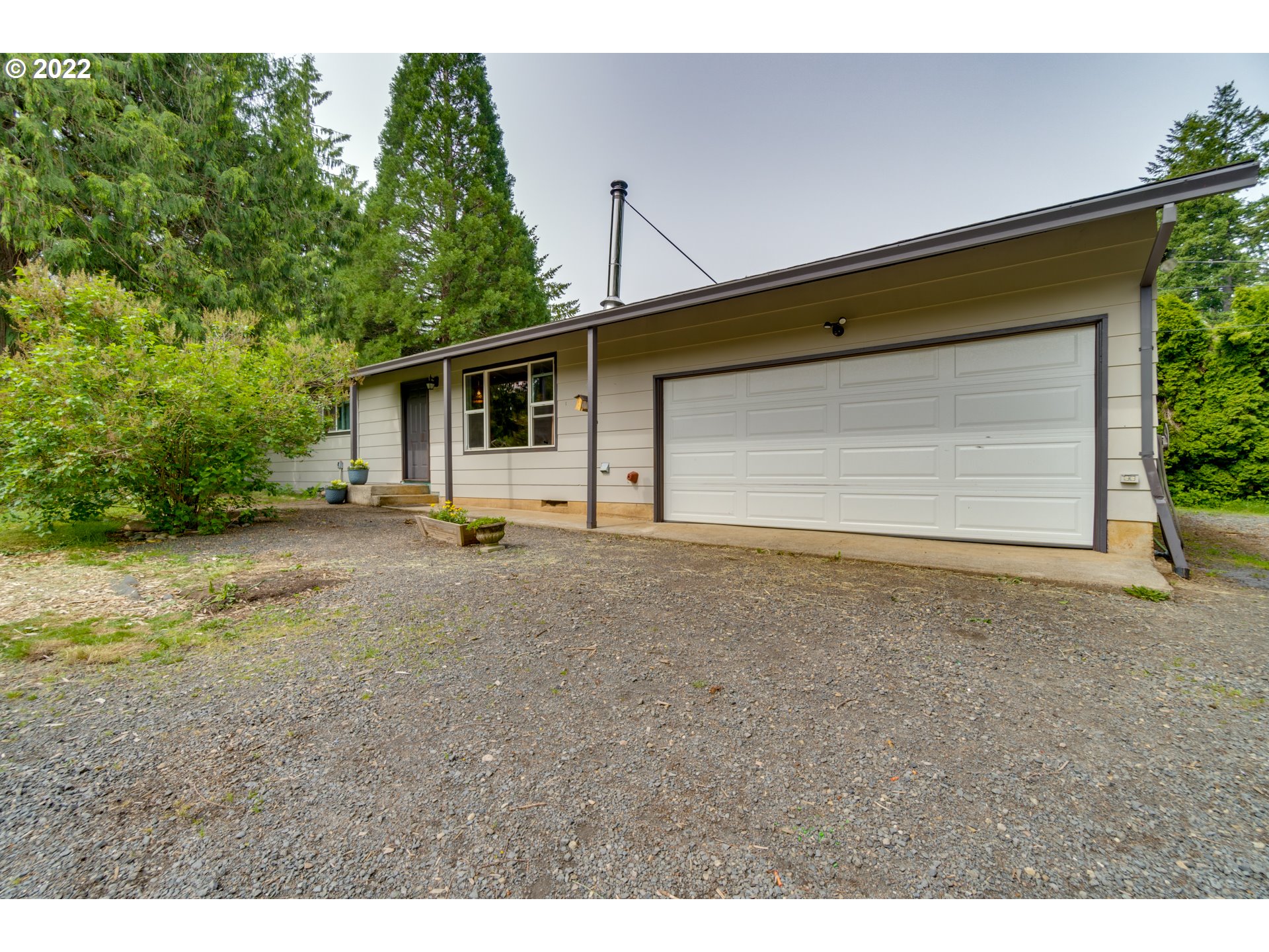 35830 Southeast Gunderson Road Sandy, OR 97055 - Photo 2 of 25