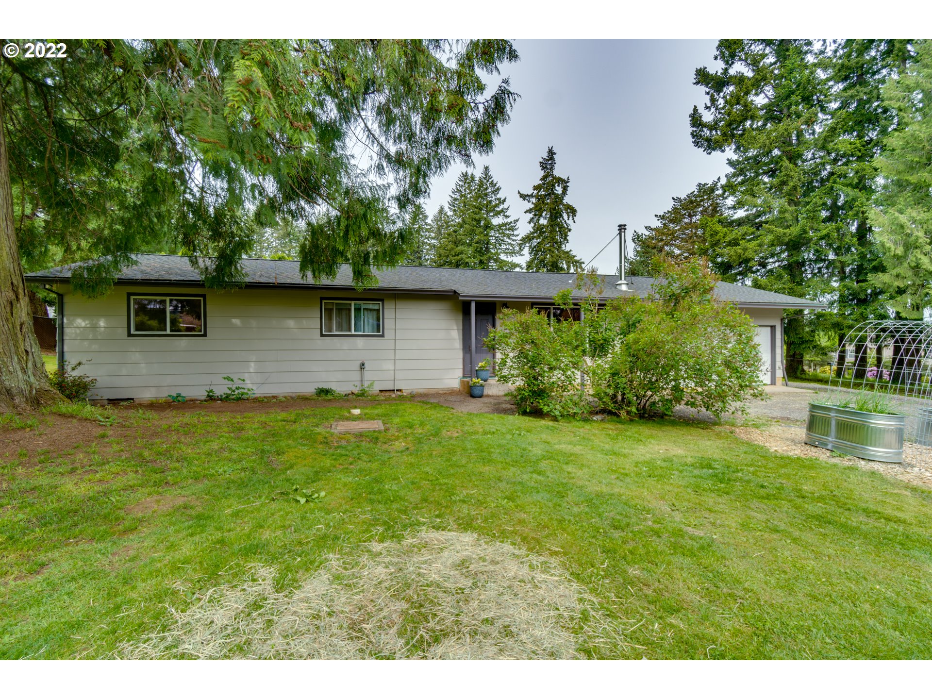 35830 Southeast Gunderson Road Sandy, OR 97055 - Photo 3 of 25
