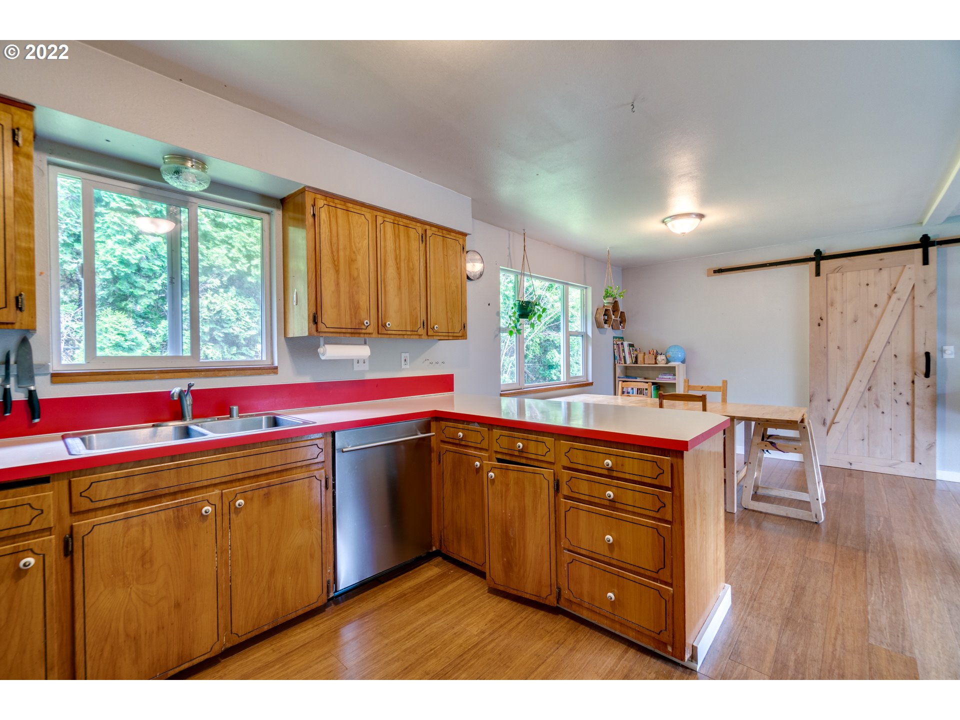 35830 Southeast Gunderson Road Sandy, OR 97055 - Photo 9 of 25