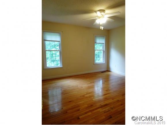 867 Case Cove Road Candler, NC 28715 - Photo 8 of 21 Gallery Image 8