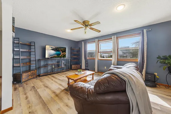 $239,900 | 417 Warner Avenue, Spring Valley, MN 55975