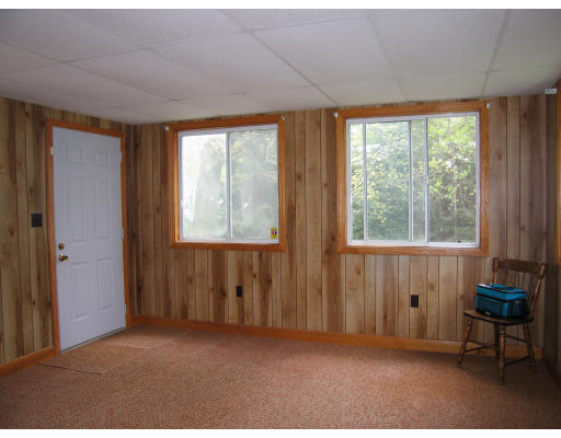 25 Randall Road Reading, MA 01867 - Photo 6 of 7 Gallery Image 6
