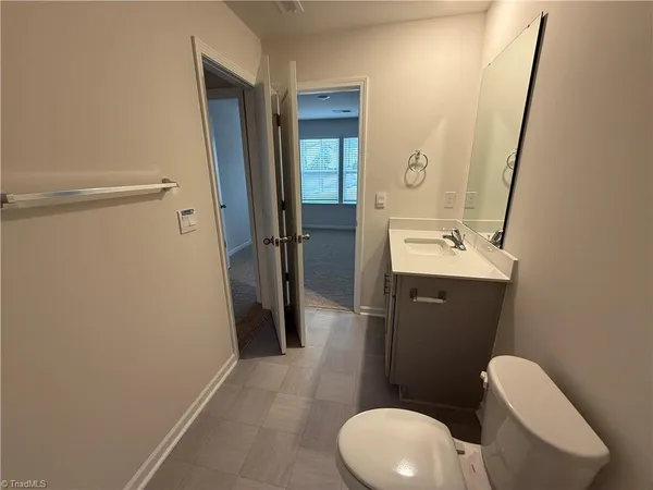 $2,300 | 1692 Hallview Court, Kernersville, NC 27284