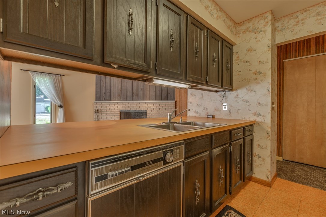 7525 Little Mountain Road Mentor, OH 44060 - Photo 2 of 23 Gallery Image 2